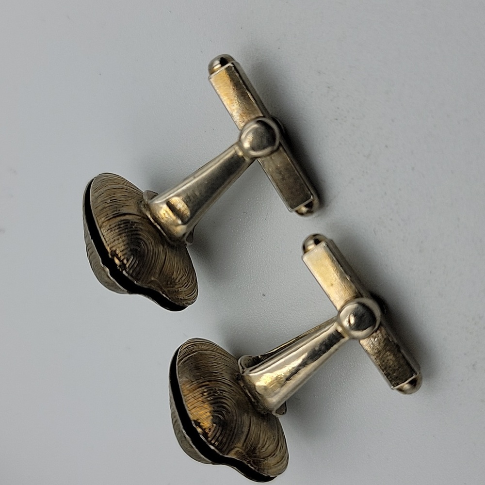 Clam cufflinks - Picture 4 of 4